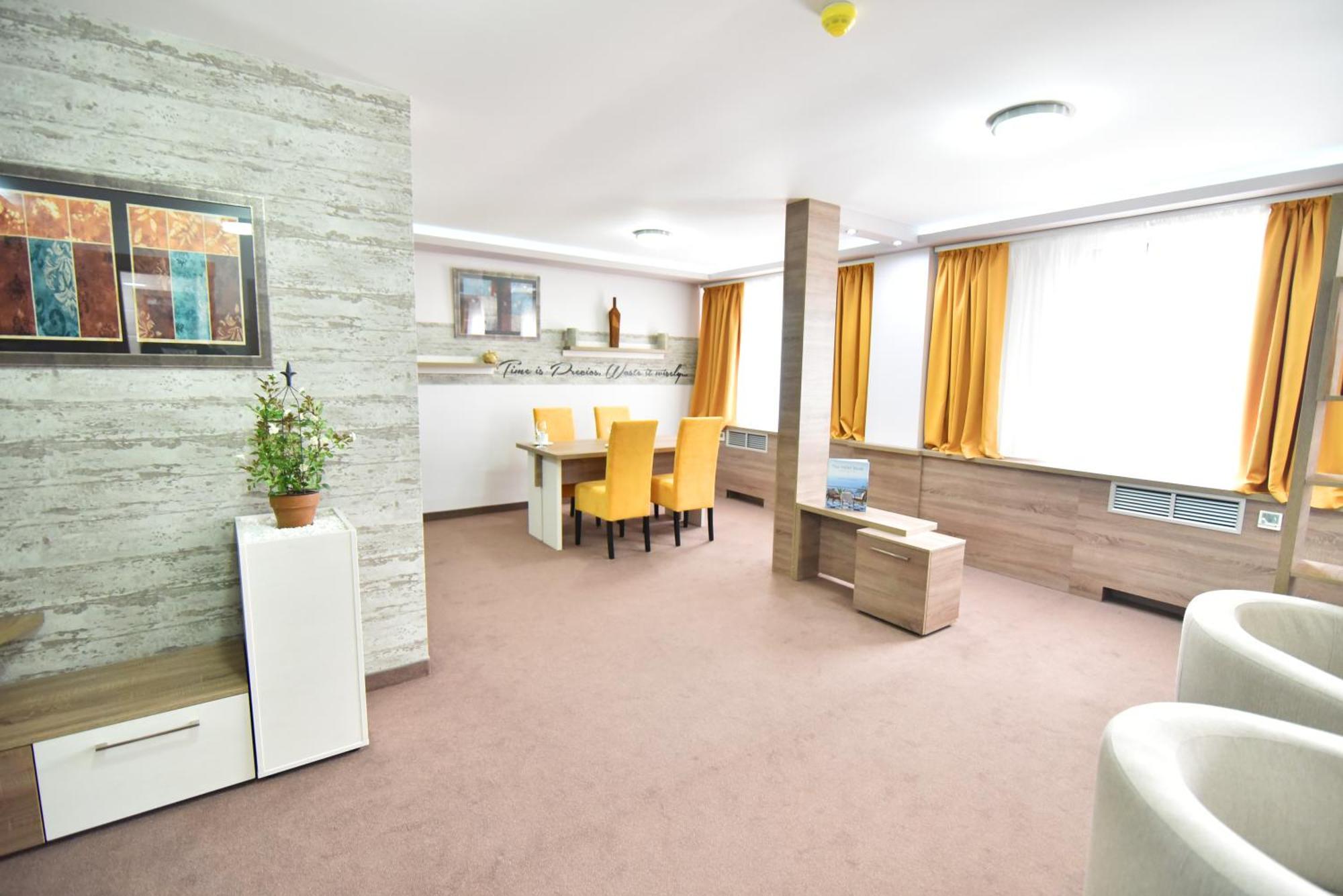Hotel Ana Lux Spa Пирот Номер фото