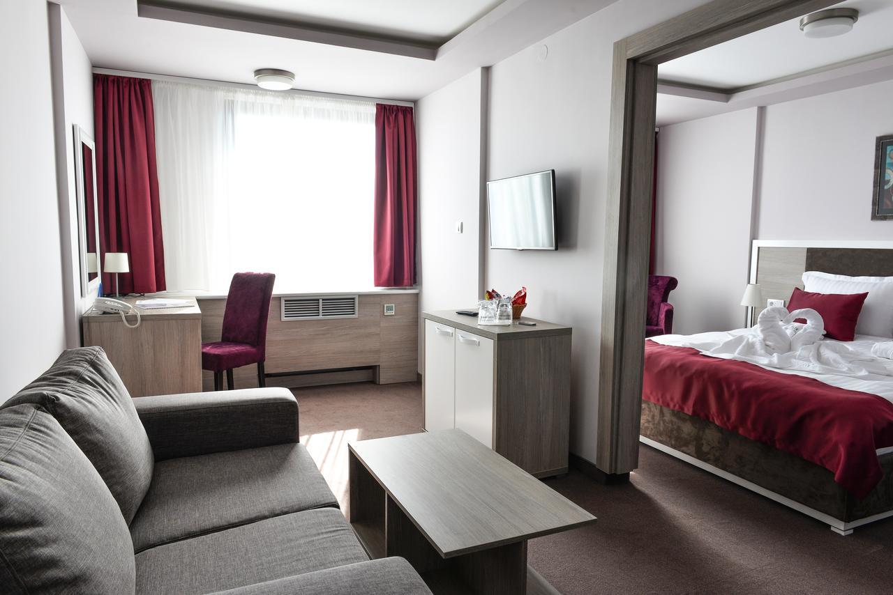 Hotel Ana Lux Spa Пирот Экстерьер фото