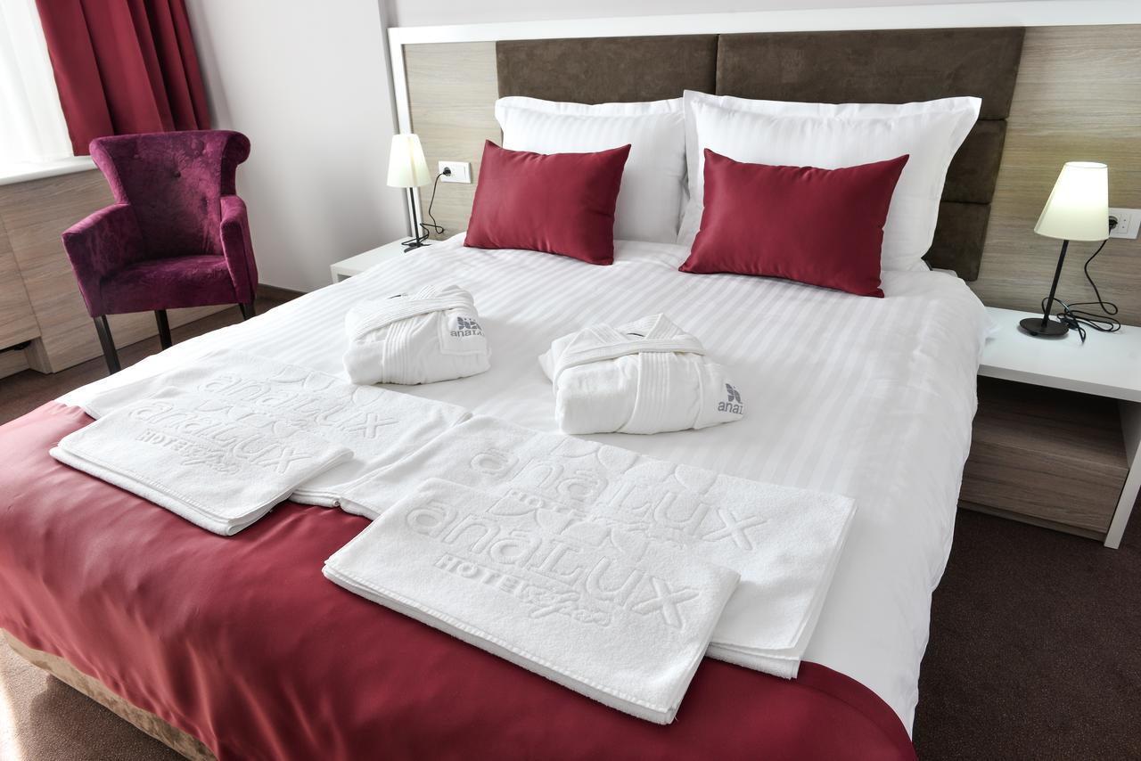 Hotel Ana Lux Spa Пирот Экстерьер фото
